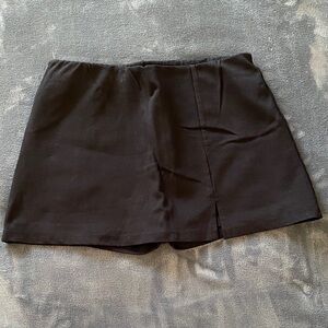 American Eagle Outfitters Black Skort